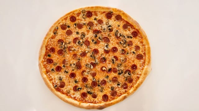 Pep Mush Pizza.