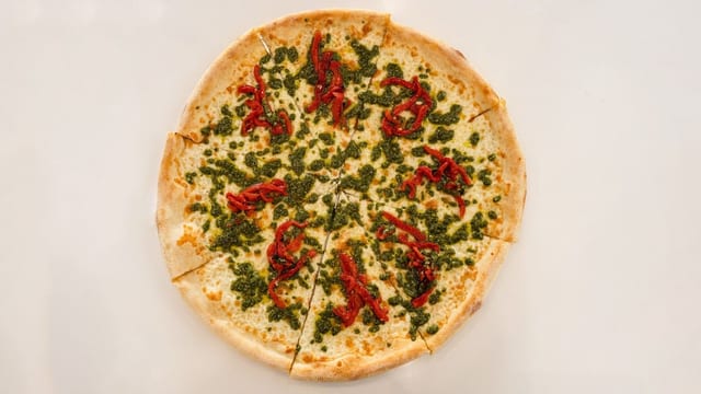 Pesto Pizza.